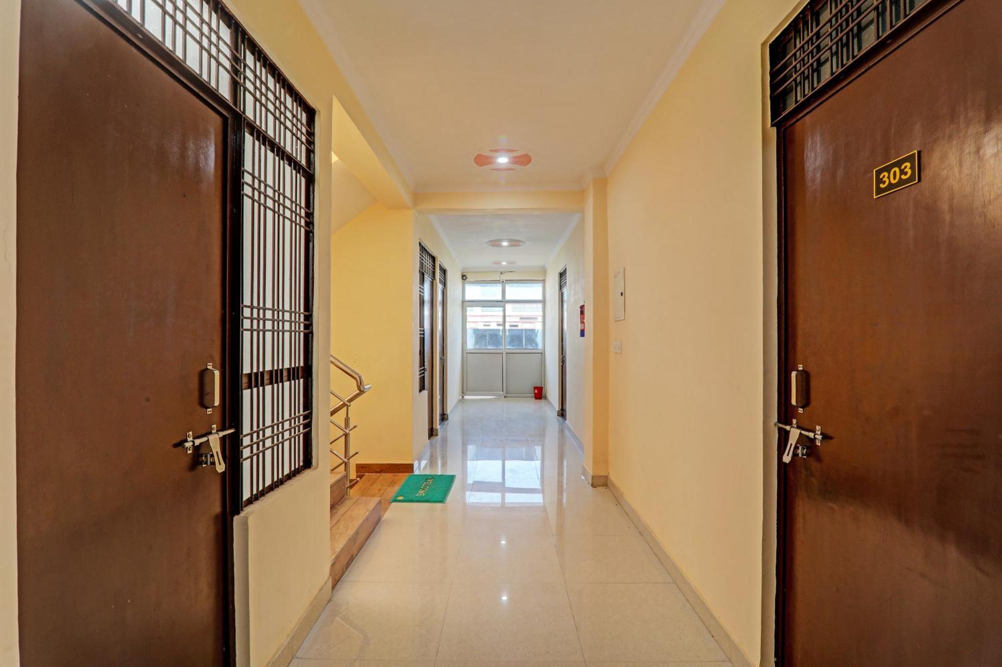 Super Hotel O Fort Inn Lucknow Zewnętrze zdjęcie